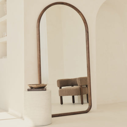 Espejo Amora – Espejo de cuerpo entero grande con marco de madera curvado (180 cm x 90 cm)**